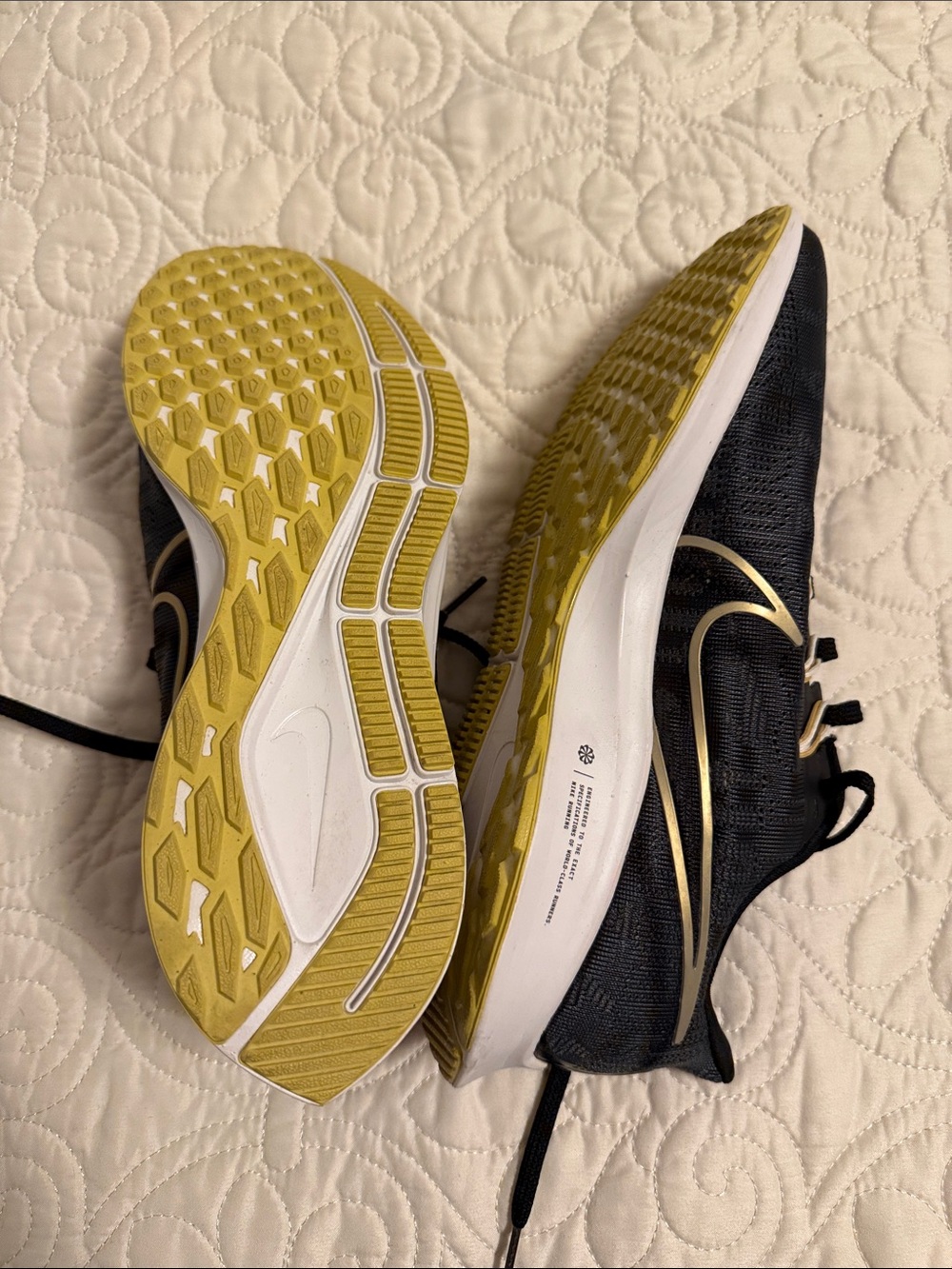 Nike Zoom Black Gold Running Shoes - Picture 8 of 12